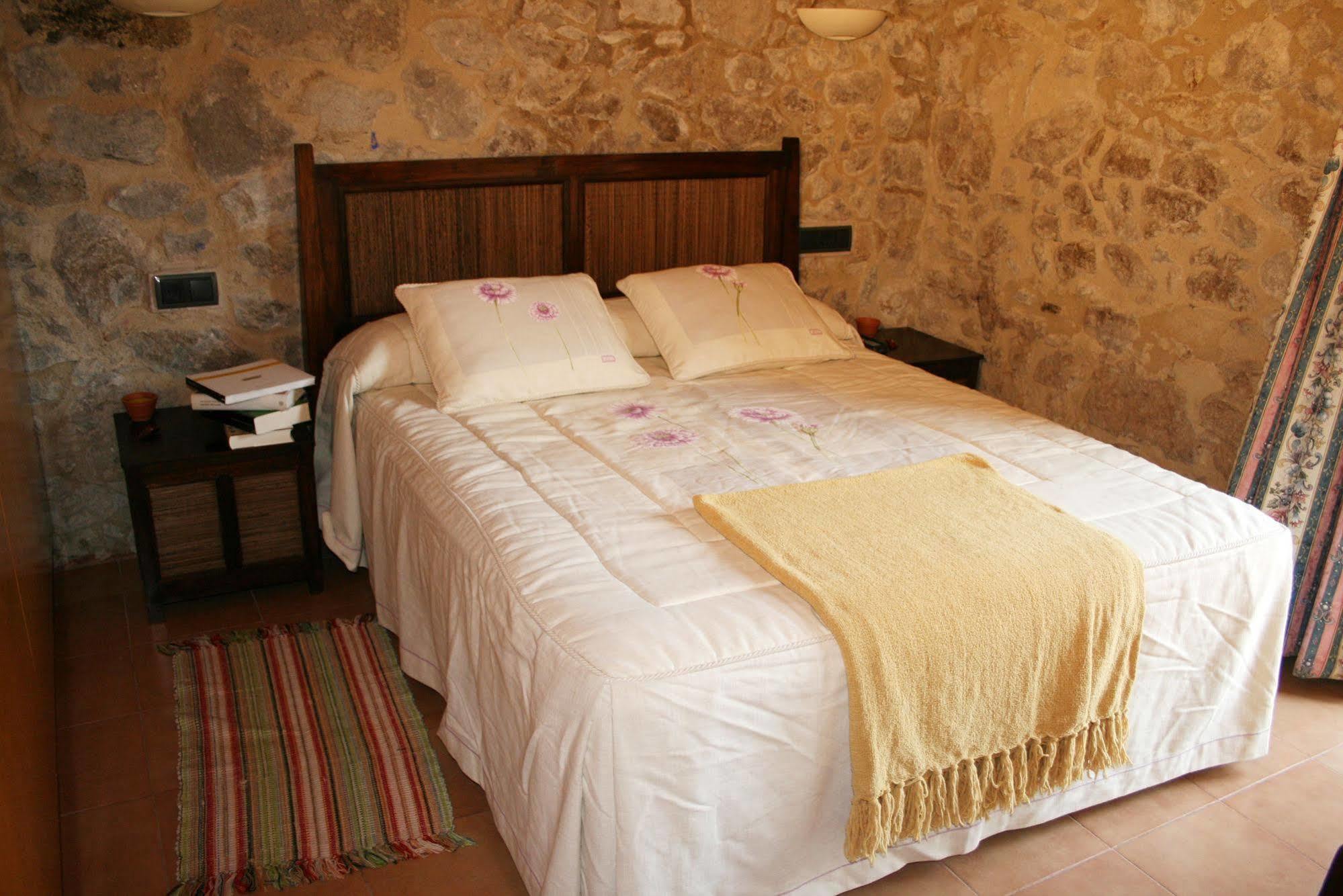 Mas Del Joncar Guest House Sant Pere Pescador Ngoại thất bức ảnh